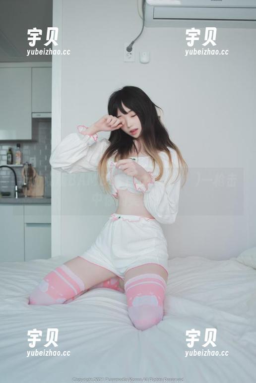 玩游戏版BAMBI：Bambi(밤비)一枪击中你的美学！