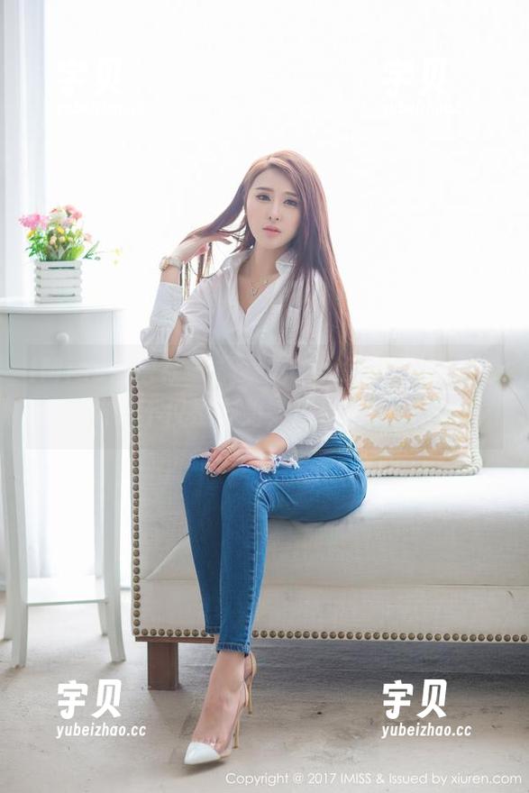 IMiss爱蜜社 - 杨紫嫣Cynthia网袜图库：这袜子不仅是穿的，还是搭配的哲学！