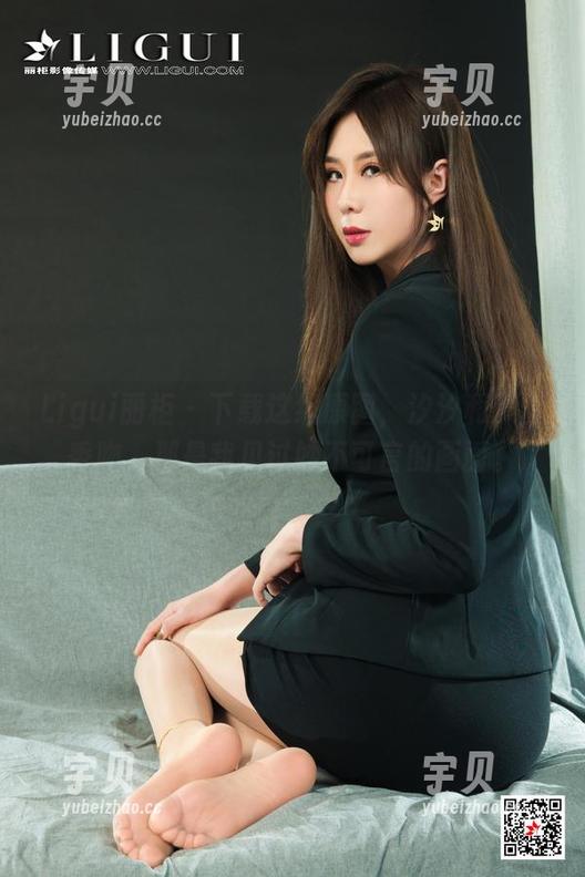 Ligui丽柜 - 下载这组原图，汐汐和颜丝香吻，那是我见过妙不可言的画面。