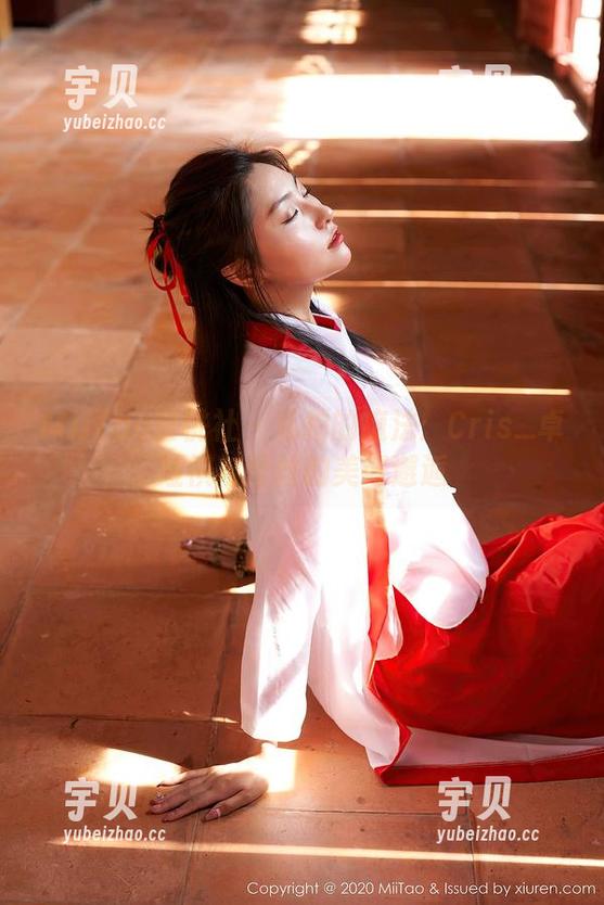 MiiTao蜜桃社 - 私拍的魔法：Cris_卓娅祺与蕾丝的美好邂逅