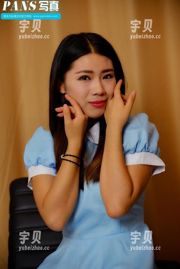 PANS写真 - 允儿的私拍套图，肉丝情节愈演愈烈