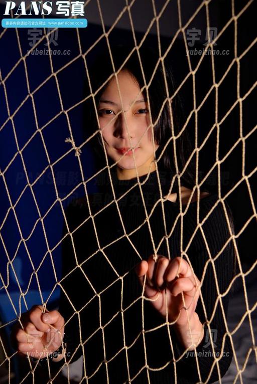 PANS摄影 - 娜娜的女王写真：下载吧，别问，真的有女王的气质！