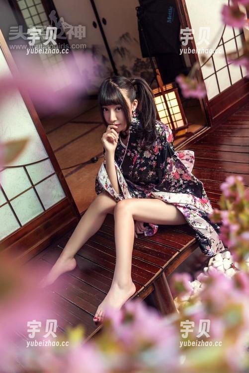 TouTiao头条女神 - 这是莫晓希，带你在高清图片里重游楼兰