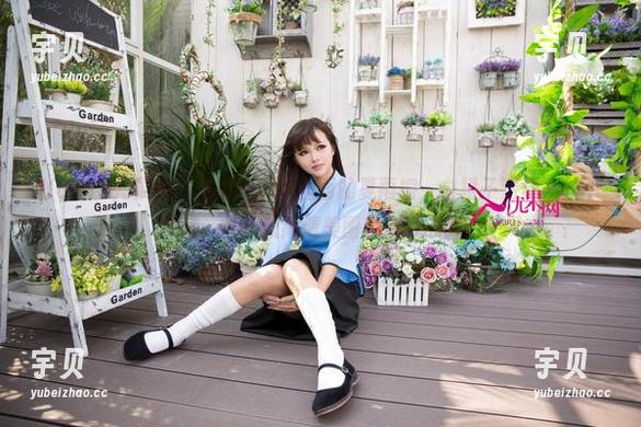 UGirls尤果网 - 浪荡在摄影里面的夏雨桐，白裙子透着一丝不经意，每一张高清美图都直戳心窝。