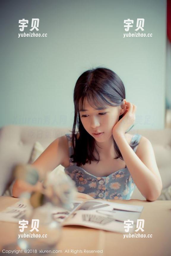 Xiuren秀人网 - 从不羡慕别人的美足，吃白菜的vi菜菜合集真够意思！