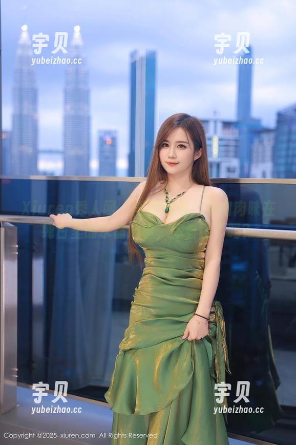 Xiuren秀人网 - 美图独播：小肉肉咪在纯白里的水晶心事，你看懂了吗？