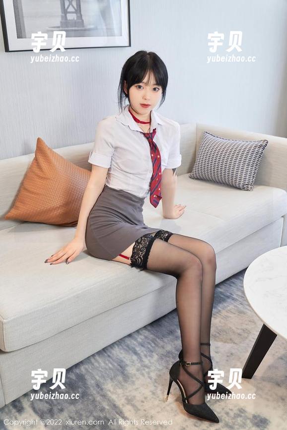 Xiuren秀人网 - 撩人指数提升的水手服，玥儿玥如何操控美图？