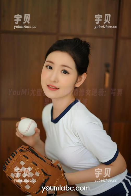 YouMi尤蜜荟 - 小KK的修女逆袭：写真里的天使与叛逆