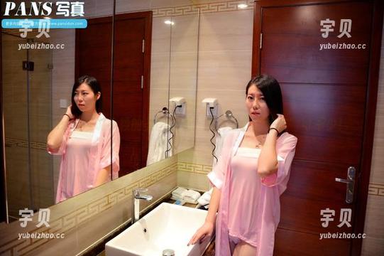pans - 谁说小颖的美图随便？照片里的“秘密”可不少！
