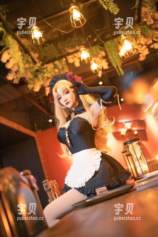 仙九Airi 最新图包!仙九Airi的斯卡哈毛衣让人一见倾心,这简约中又透露出的一丝叛逆,真迷人。