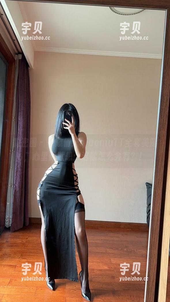微密圈 - 一窥俏妞qiaoniuTT全套美腿，心里默默想：这腿怎么会有？！
