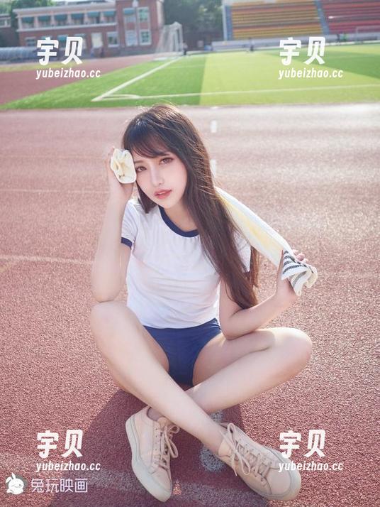 兔玩映画 兔玩映画的蓝色水手服:转身的时候真想没羞没躁地留个影