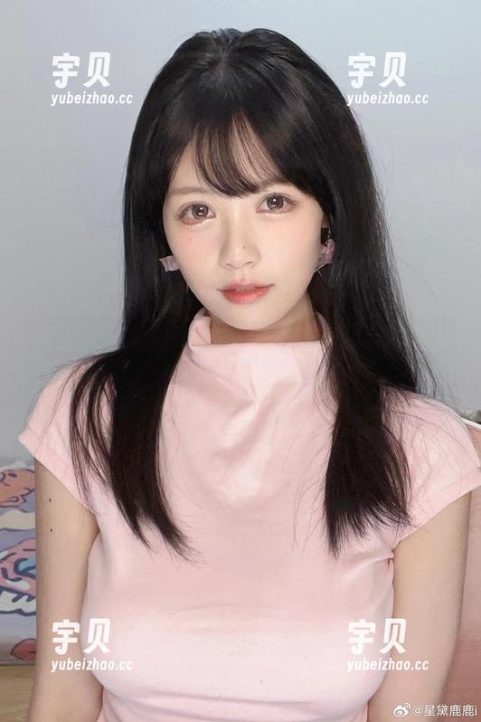 私拍资源大放送，千反田鹿子的清纯就像是隐秘的诱惑！