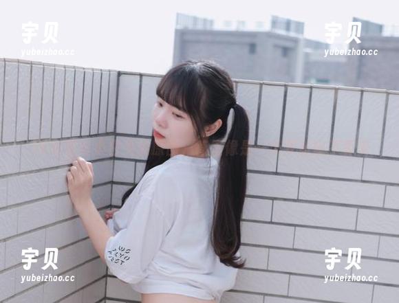 JK与可可小白兔的原图，简直像是一场梦游般不真实
