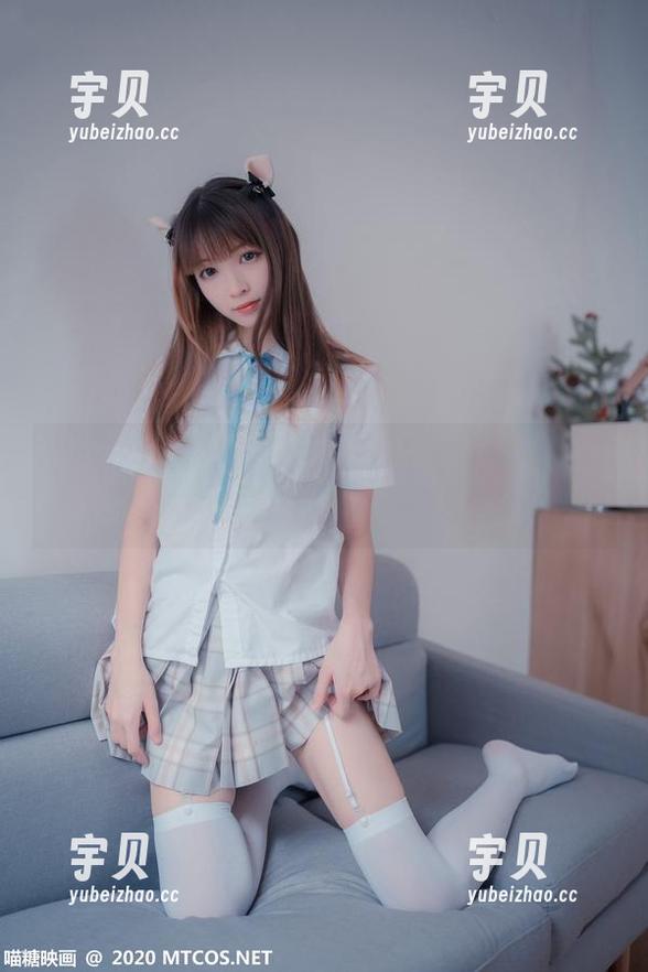 喵糖映画精选：果然白色毛衣有魔力，妹妹的身影在我脑海里闪动