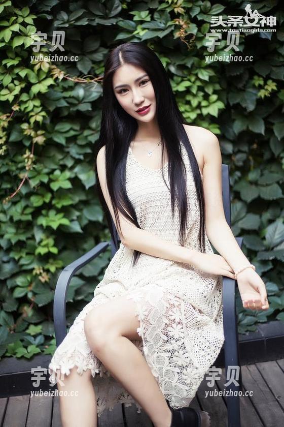 头条女神 - 温心怡的双马尾图集资源，让我打破了我的发型界限！