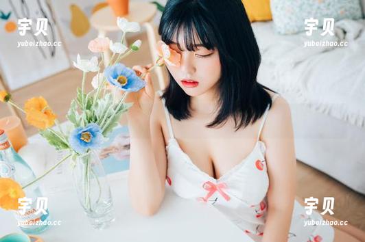 把会心一撞，宋哈娜(송하나)又出新作——她的“女友”心事。