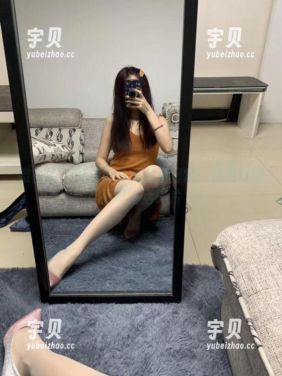 微密圈 - 当提袜少女邂逅日常：精选好物记录生活碎片