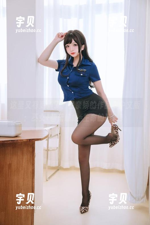这里又有更新了，日奈娇的作品集中文版：巫女+碧蓝航线=生命的精彩！