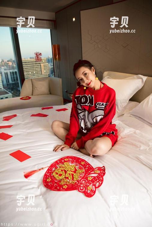 微密圈 - 当果儿Victoria遇见醒目粉色，定制写真好比酸甜的生日蛋糕。