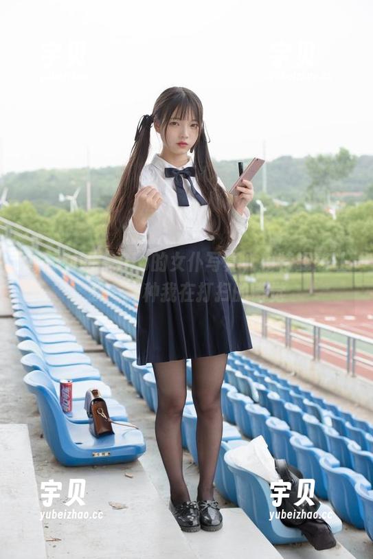 森萝财团 - Sia的女仆写真，模特姿势让我有一种我在打扫的错觉