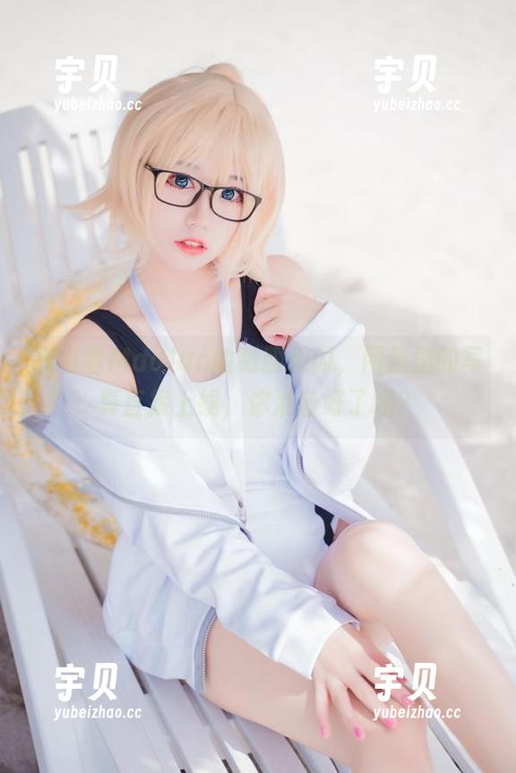猫君君MaoJun的制服快闪，网盘里的写真直接上线，你准备好了吗？