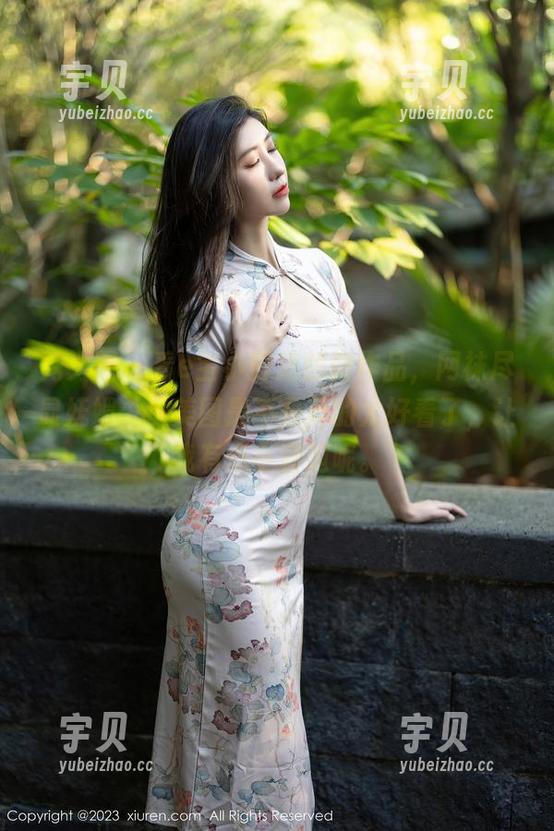 秀人网 - 看e宝小野猫的新作品，网袜尽显妩媚，这美图是不是真的太好看了，让我有点小窘迫呢。