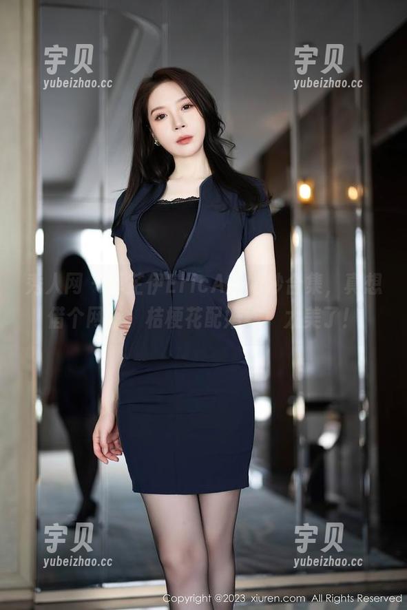 秀人网 - 卓芷伊EricA的婚纱合集，真想借个网盘，桔梗花配婚纱！太美了！