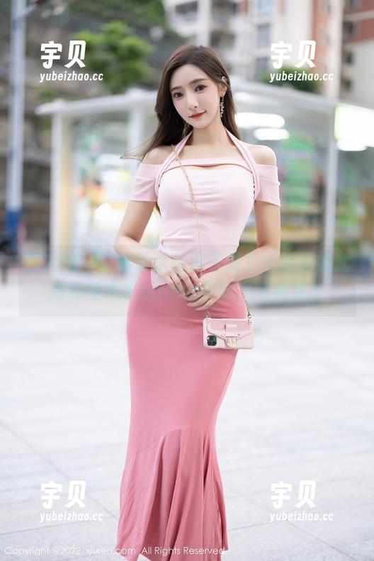 秀人网 - 竟然可以在高清图片中找到如此放松的木木hanna学妹，太神奇了