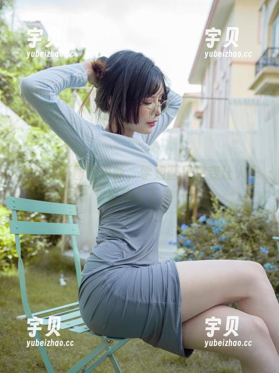 秋和柯基图包更新，学姐画风突变让人永远停不下来