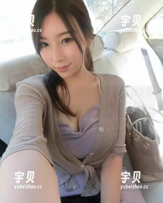 微密圈 - 最新皮衣图集，紫色哒豚豚又来给我们上演“我是谁”的一刻了！