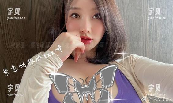 微密圈 - 紫色哒豚豚的泳衣秀——在线演绎“水中仙子”系列，来吧，美图来一波！