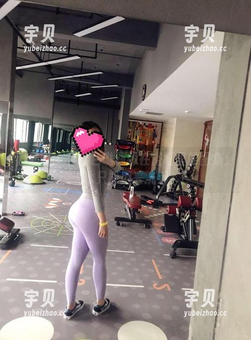 微密圈 - 看紫色哒豚豚在浴缸里的图集：谁说水只能用来洗手？！