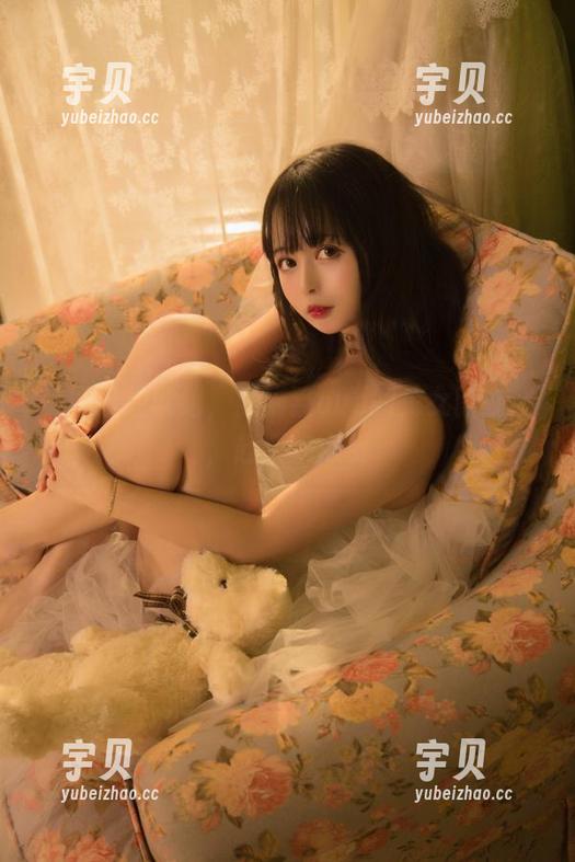 美图已经就绪，黑猫猫ovo的兔女郎在线，赶紧来点赞